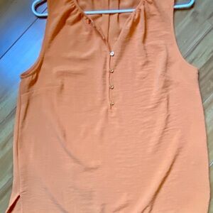 MICHAEL Michael Kors V neck Light Orange Sleeveless Henley Blouse Tank Size M
